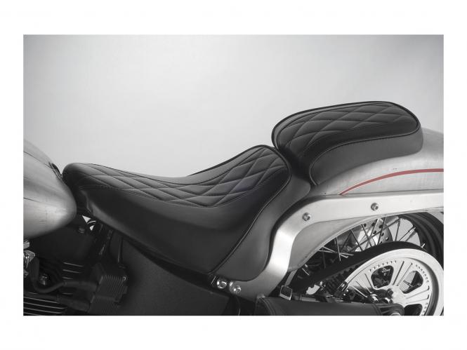Le Pera Bel Air Diamond Foam Pillion Pad 7 Inch Wide in Black For 2007-2017 Softail With 200mm Tire (Excluding Deuce, FXS, FLS/S) Models (LK-007PBA)